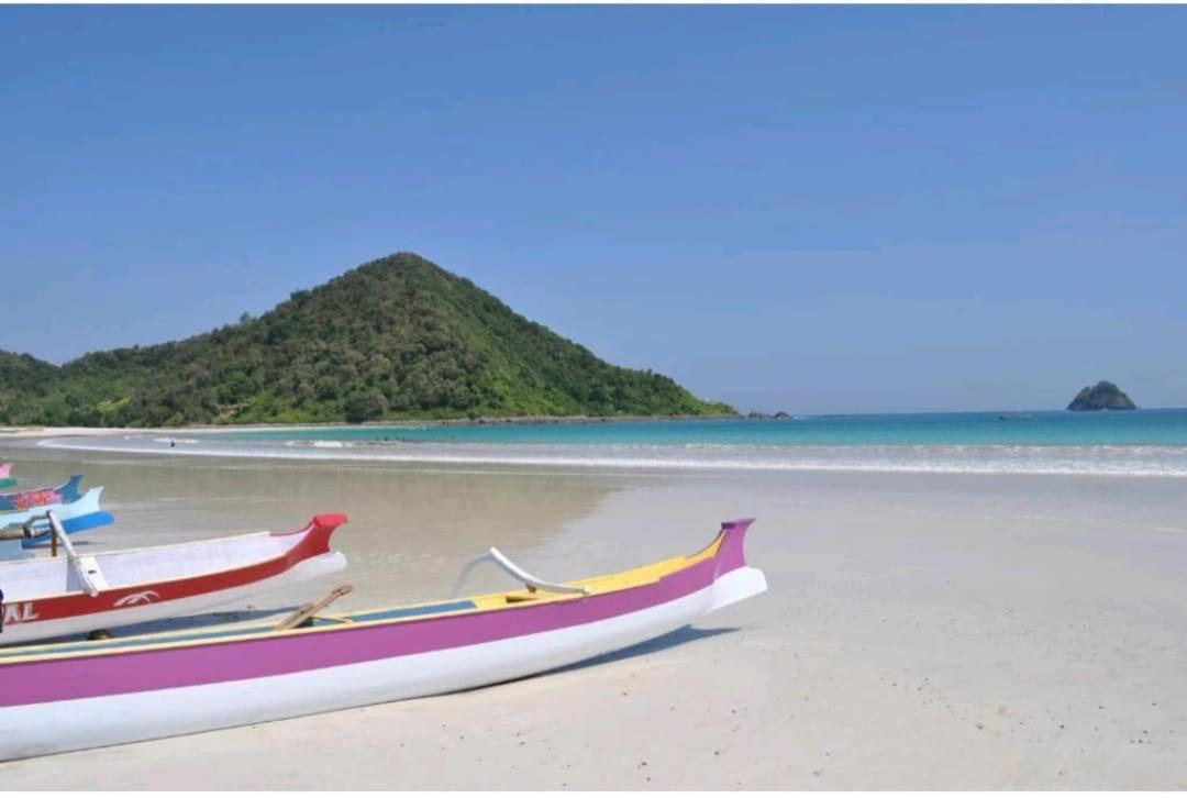 Surya Lombok Accommodation Selong Belanak Exterior foto